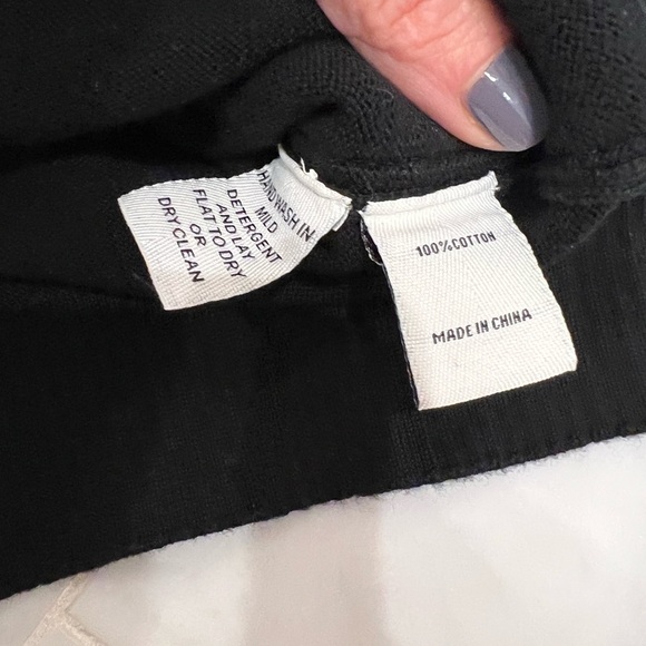 CARYN VALLONE NWT Black cotton & sequin V neck sweater size medium - Picture 6 of 9